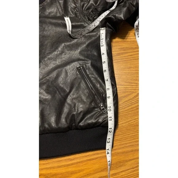 BLANKNYC Women's Faux Leather Moto Reversible Floral Jacquard Jacket Size Medium - Picture 6 of 16